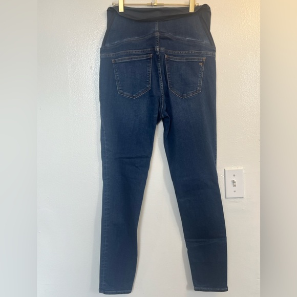 2 madewell Maternity Skinny black and blue jeans - Picture 6 of 16